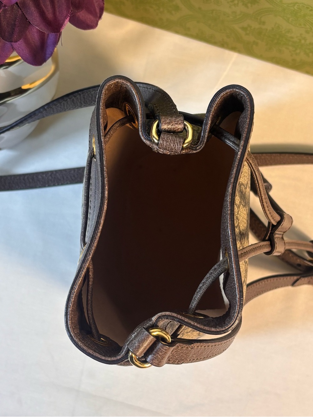 Gucci Ophidia Bucket Bag - Picture 6 of 15